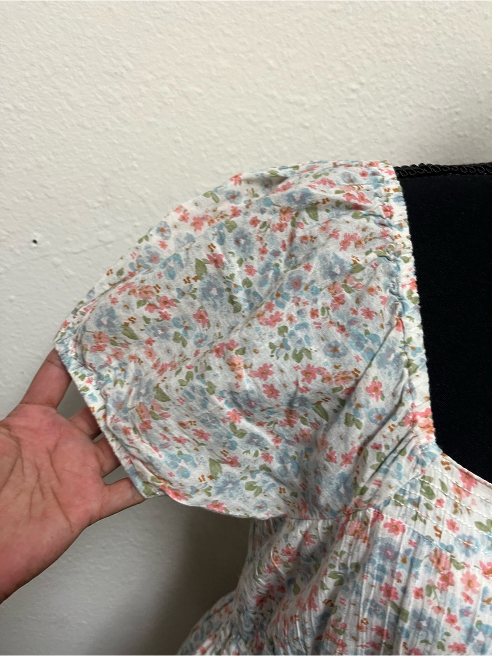 American Eagle Dress – Women’s Size Medium - Picture 4 of 8